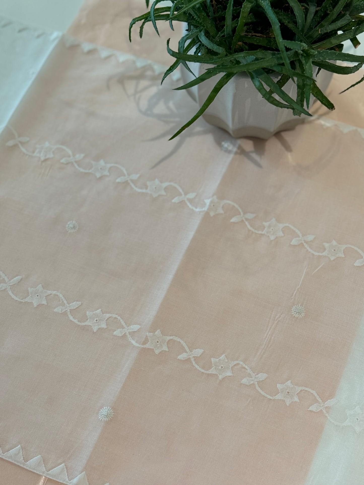 Bauli Table Runner